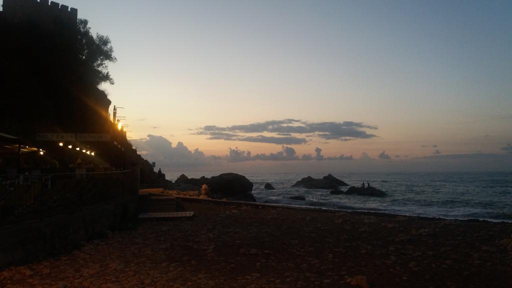 Villa Arte Mare e Cultura Pettineo Esterno foto
